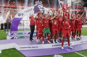 欧冠决赛-费迪南德预测新赛季英超：利物浦再夺冠，哈兰德获金靴