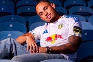 迪马济奥：奥卡福从米兰转会到利兹联的转会费为2100万欧