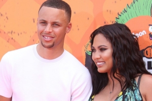 欧冠决赛买球-库嫂：我不懂体育&amp;库里在家也从来不谈 相对于工作我们更重视家庭